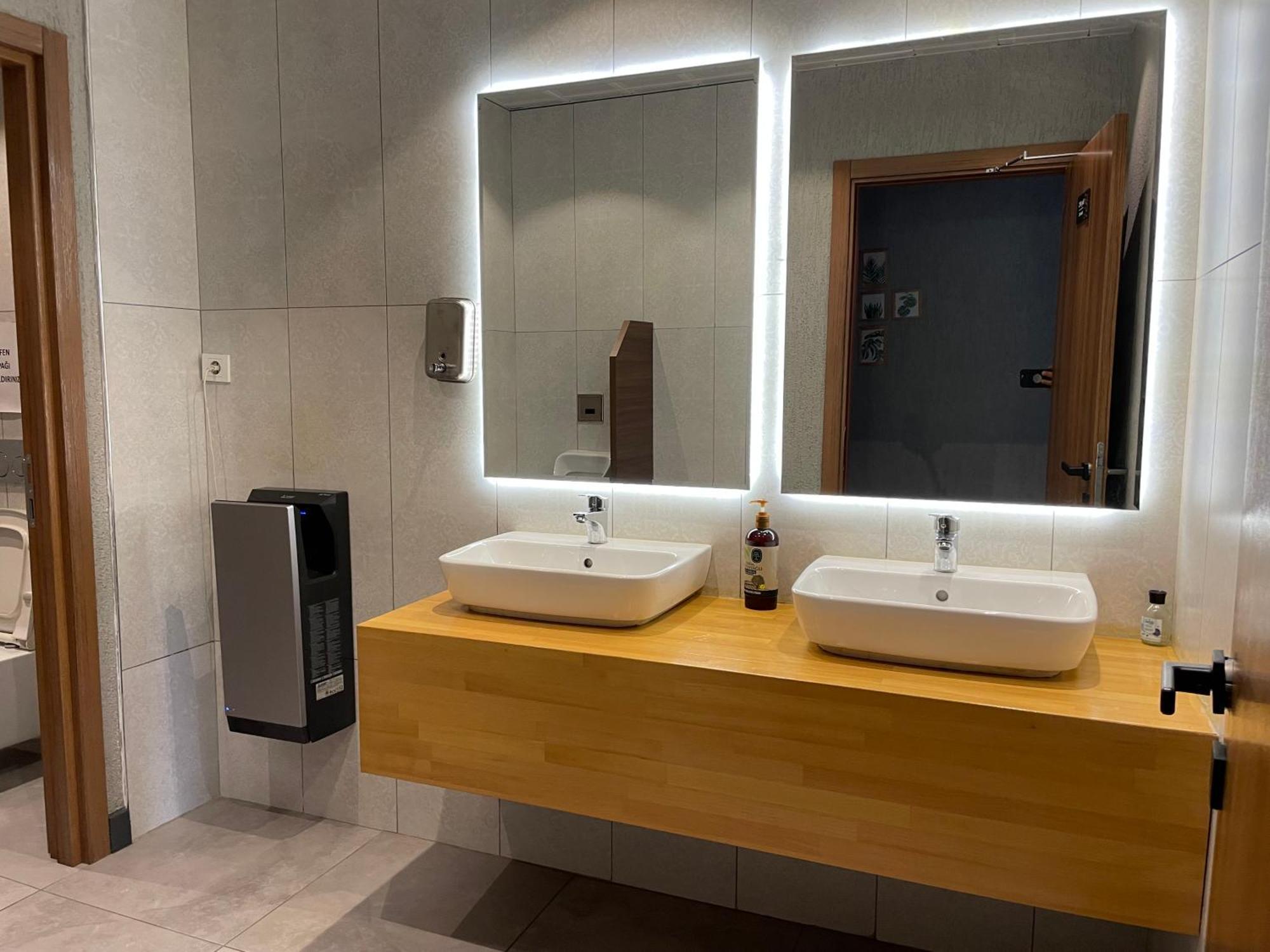Innport Hotel Gebze Extérieur photo