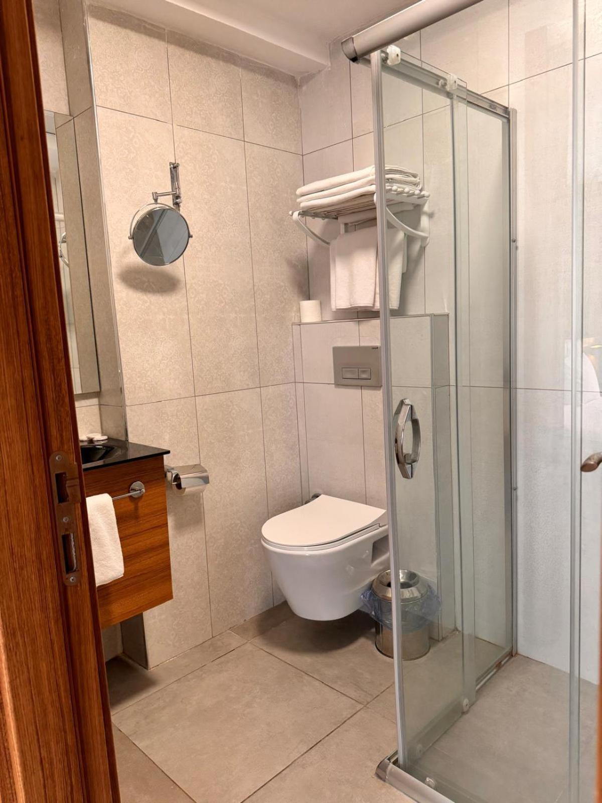 Innport Hotel Gebze Extérieur photo
